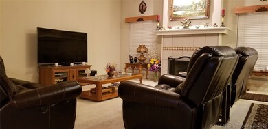 Great Room for family or entertaining with easy ac