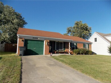 1826 Old Hickory Ct, New Albany, IN 47150 - photo 2