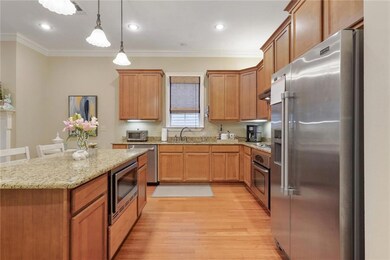 All kitchen appliances remain.