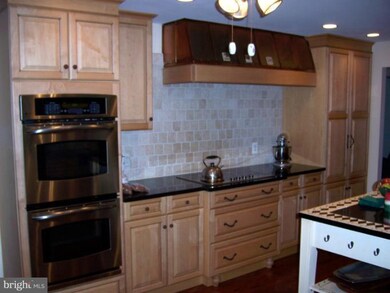 19263 Silcott Springs Rd, Purcellville, VA 20132 - photo 7