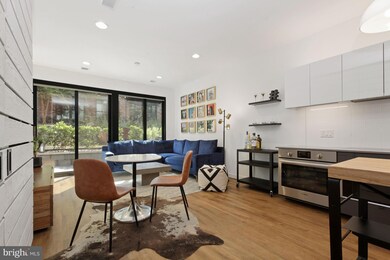 Chapman Stables unit 130, Washington, DC 20001 - photo 3