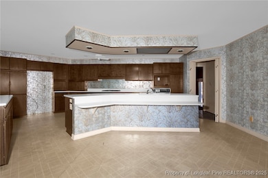 549 Rainforest Rd, Hope Mills, NC 28348 - photo 6