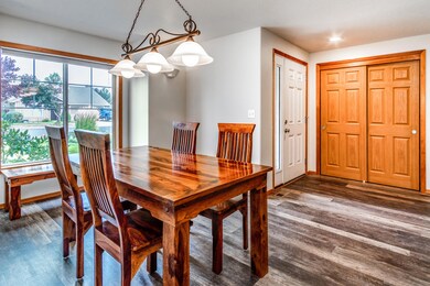 63275 NW Lavacrest St, Bend-17