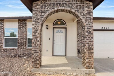 14301 Escalera Dr, Horizon City, TX 79928 - photo 4