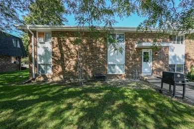 182 Birch Ct, Manteno, IL 60950 - photo 2