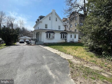186 N Lansdowne Ave, Lansdowne, PA 19050 - photo 2