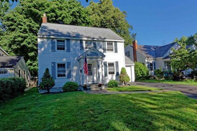 1521 Valencia Rd, Schenectady, NY 12309 - photo 2