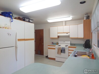 Laminated kitchen cabinets