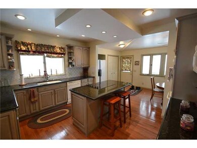 Kitchen. Kitchen island with cook top.
