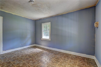 120 Caraker Ave, Milledgeville, GA 31061 - photo 7