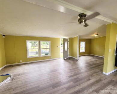 318 Charles St, Statesville, NC 28677 - photo 6