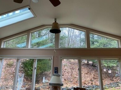 1236 Delaware Dr, Matamoras, PA 18336 - photo 5