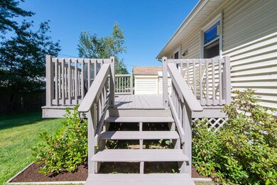 51 Lowell St, Rochester, NH 03867 - photo 6