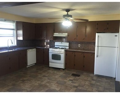 21 Wilder St unit A, Nashua, NH 03060 - photo 4