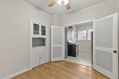 436 Westmoreland St unit 6, Houston, TX 77006 - photo 6