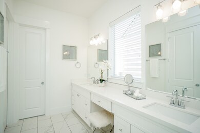 8969 Lavender St, Houston, TX 77016 - photo 7