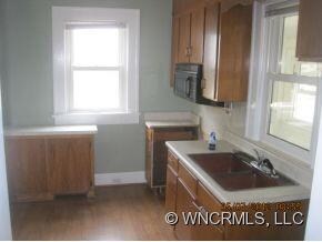 unlisted-address, Asheville, NC 28803 - photo 3