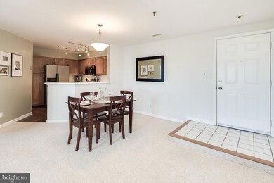 Quaker Hill Community unit 408, Alexandria, VA 22314 - photo 6