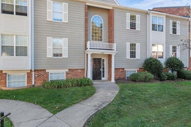 1219 Villa Ln unit D, Charlottesville, VA 22903 - photo 2
