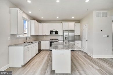 9319 4th St N, Laurel, MD 20723 - photo 5