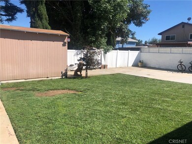 14870 1/2 Larkspur St, Sylmar, CA 91342 - photo 3