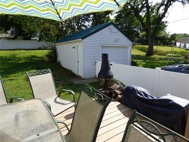 189 22nd Ave SW, Cedar Rapids, IA 52404 - photo 7