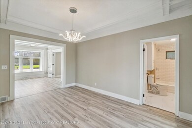 326 W Holmes Rd, Lansing, MI 48910 - photo 6