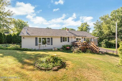 10 New York Ave, Rensselaer, NY 12144 - photo 2