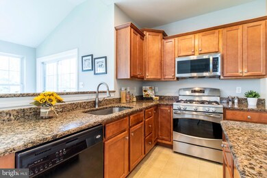 87 Clover Hill Ln, Spring City, PA 19475 - photo 5