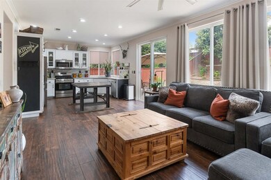 8722 Gracilior Ct, Escondido, CA 92026 - photo 4