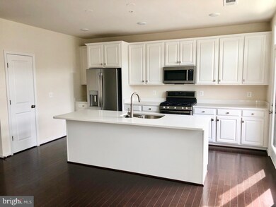 Lofts at Village Walk unit 202, Leesburg, VA 20175 - photo 7