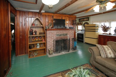 59122 pine grove rd-106