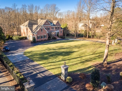 1176 Old Tolson Mill Rd, McLean, VA 22102 - photo 3