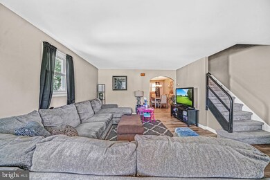 3429 John F. Kennedy Dr, Brookhaven, PA 19015 - photo 4