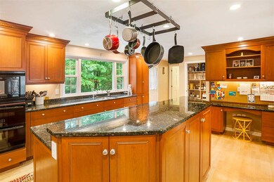 5 Cardinal Cir, Nashua, NH 03063 - photo 5