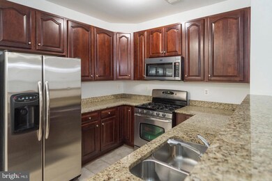 15499 Chopawamsic Ct unit 1, Woodbridge, VA 22191 - photo 2