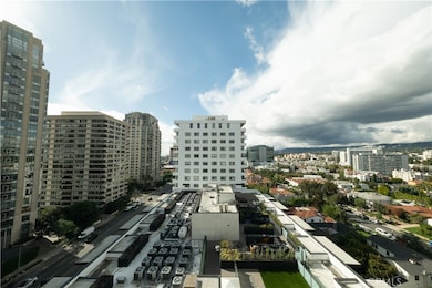 Wilshire Selby West unit 1405, Los Angeles, CA 90024 - photo 4