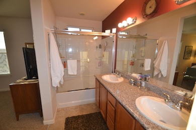 2039 Vienna Way, Redding, CA 96003 - photo 7