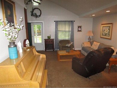 4286 Jones Ln, Floyds Knobs, IN 47119 - photo 6