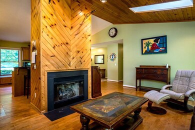 1065 Carriage Dr, Harrisonburg, VA 22801 - photo 7