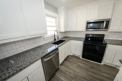 329 W Monterey St, Denison, TX 75020 - photo 6