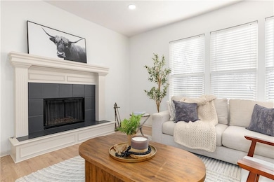 15457 W 155th Terrace, Olathe, KS 66062 - photo 7