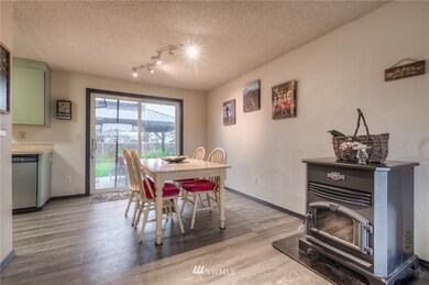 2739 May Ct SE, Enumclaw, WA 98022 - photo 7