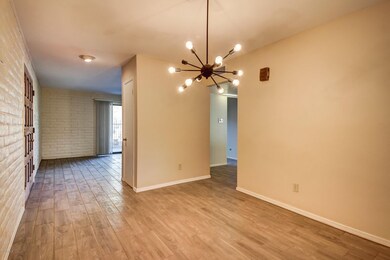 Gorgeous dining room