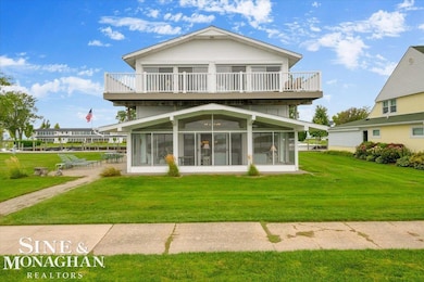 9675 S Channel Dr, Harsens Island, MI 48028 - photo 5