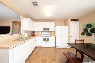 11111 Buckskin Bend, San Antonio, TX 78254 - photo 6