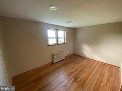 305 N Whitehall Rd, Norristown, PA 19403 - photo 5