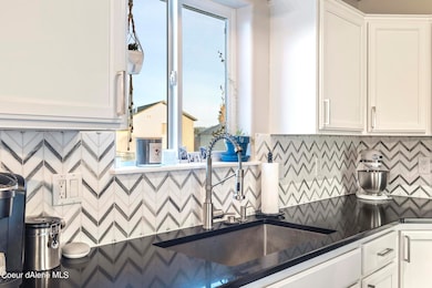 Kitchen beautiful backsplash