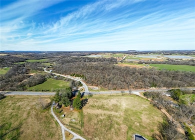 18553 Arkansas 303, Fayetteville, AR 72703 - photo 3