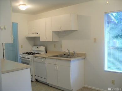 5029 84th St SW unit 415, Mukilteo, WA 98275 - photo 3